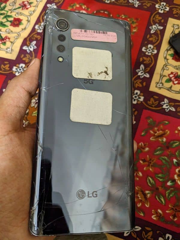 LG Velvet 5g UW Non PTA. 4