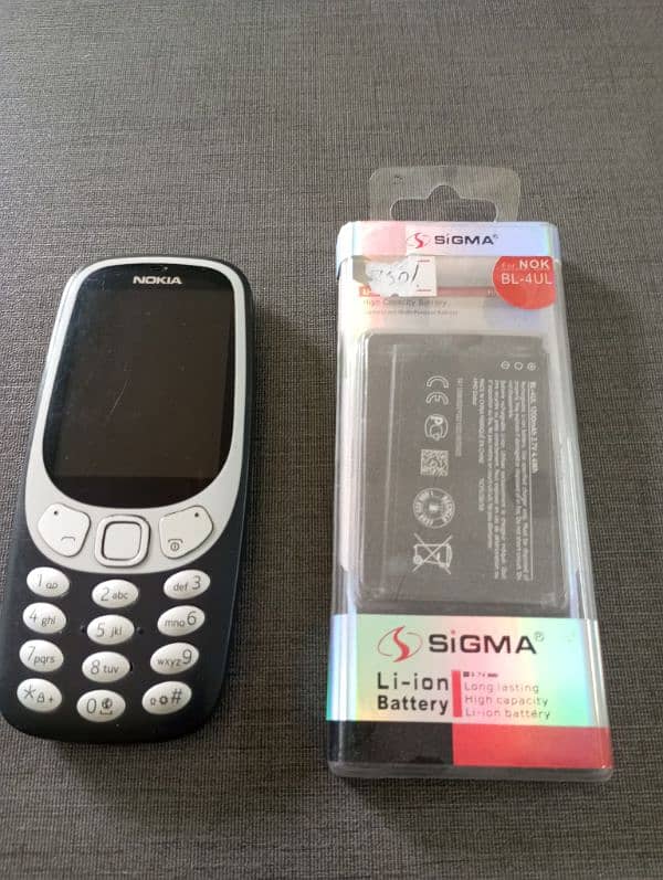 Nokia 3310 3G with new battery 2