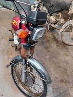 Honda 125 for sale