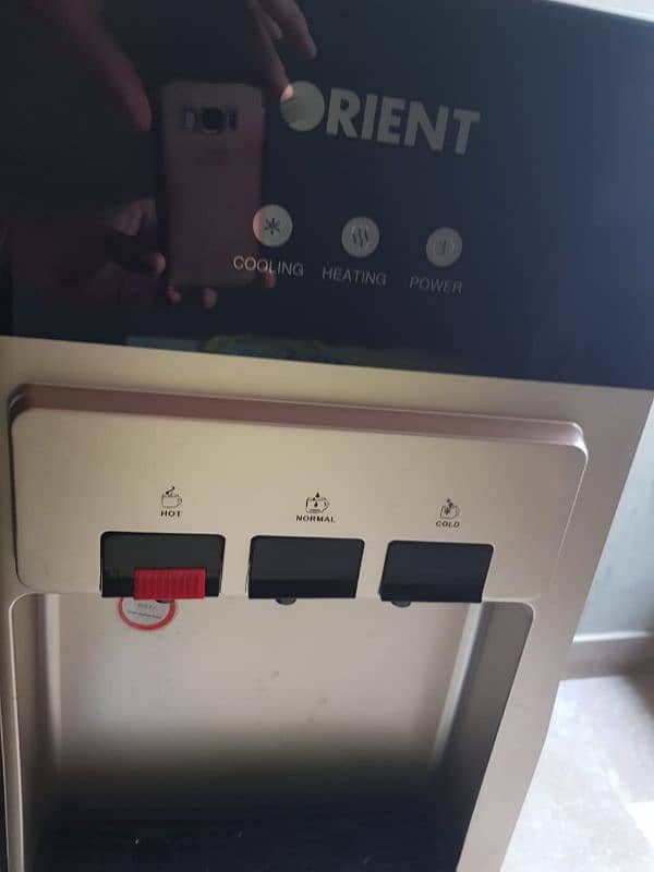 Orient water dispenser 7