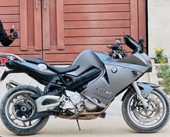 bmw f800st