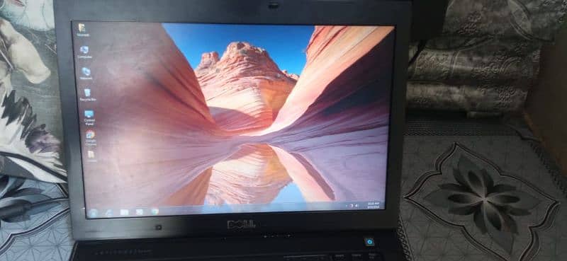 Dell latitude E6400 1