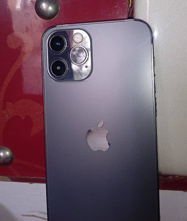 I phone 12 pro 1