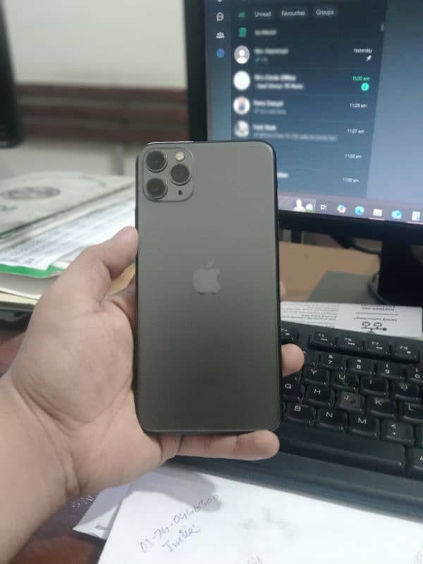 Iphone 11 pro max pta approved 0