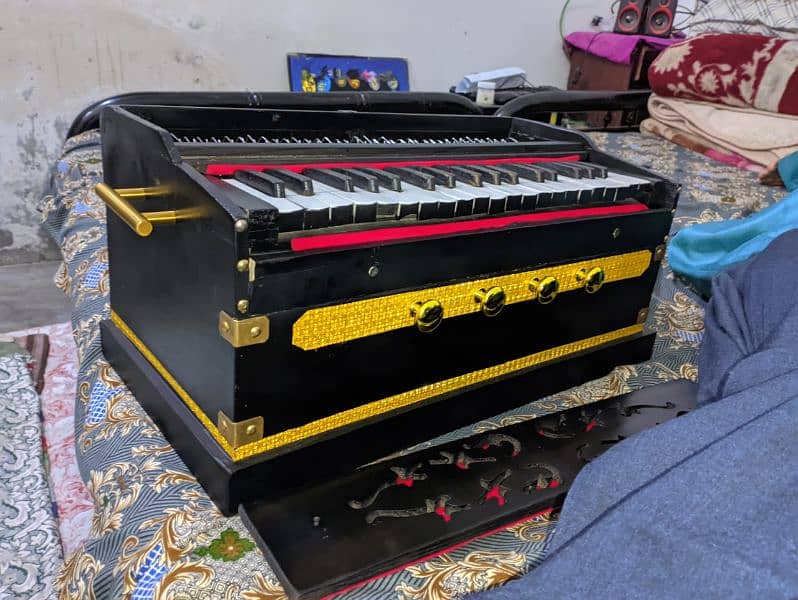 Harmonium 5