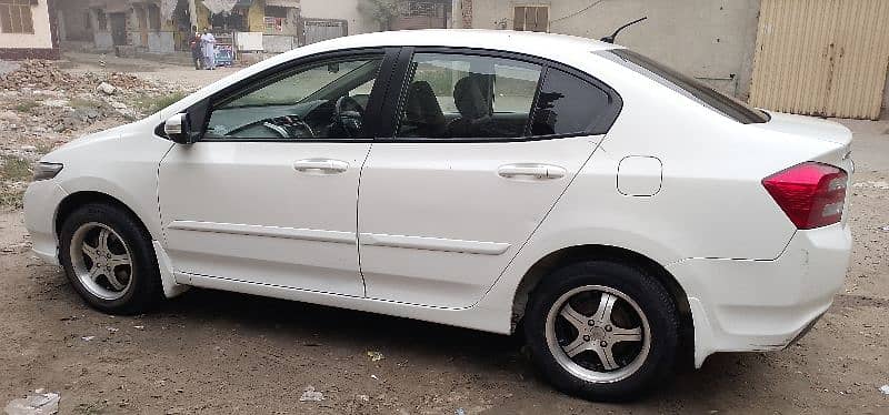 Honda City IVTEC 2018 5