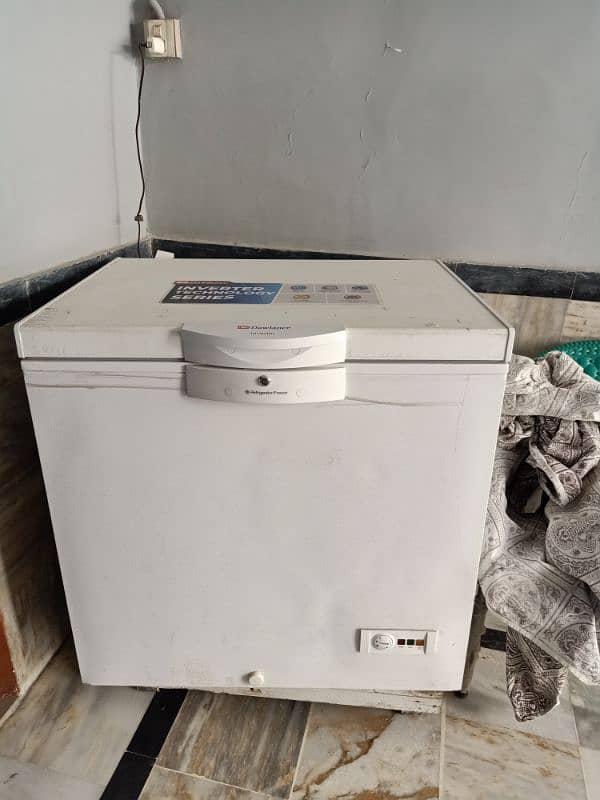 Dawlance deep freezer 3