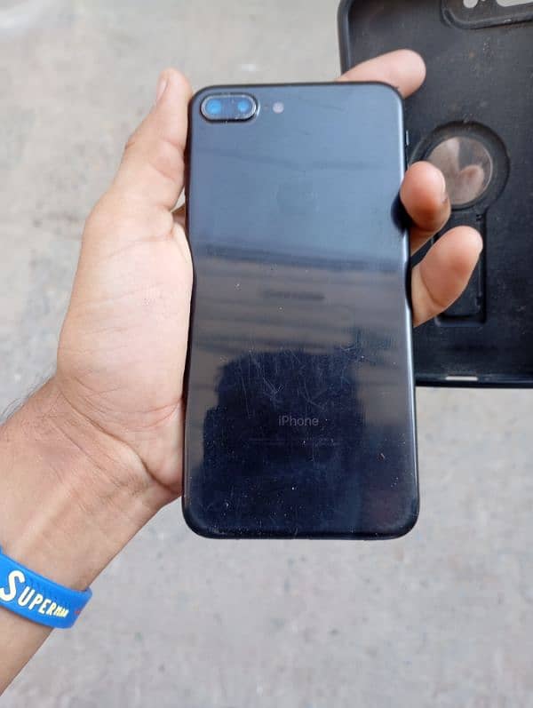 I phone 7 plus 128 GB condition used battery change 1