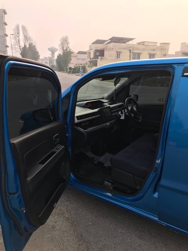 Suzuki Wagon R 2019 8