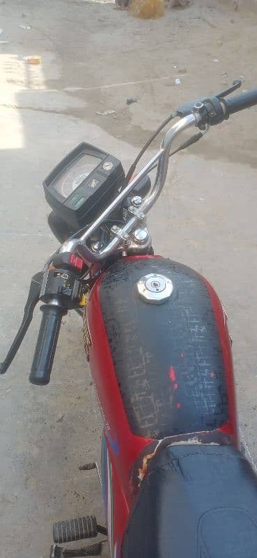 United 70cc Bike 5