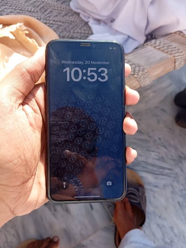 IPHONE 11 pro 256gb waterpack for sale 0