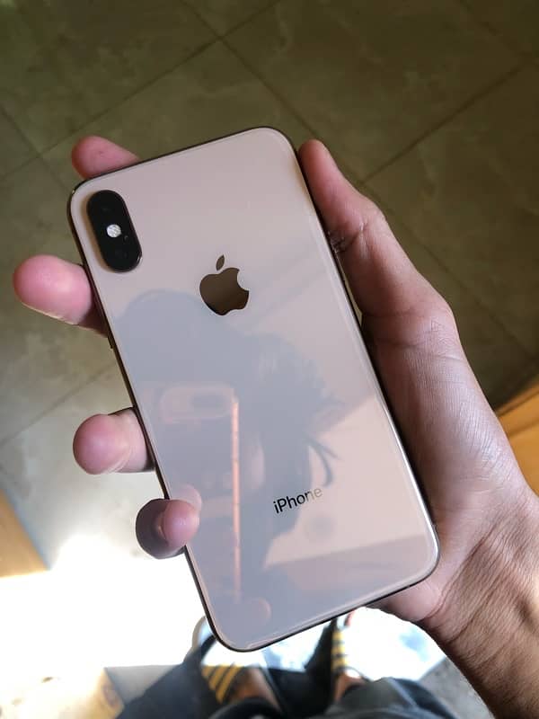 iphone xs 1