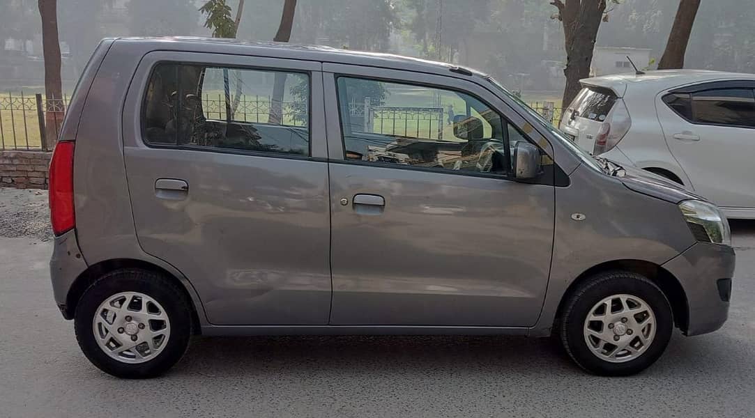 Suzuki Wagon R 2018 for Sale in Lahore 0