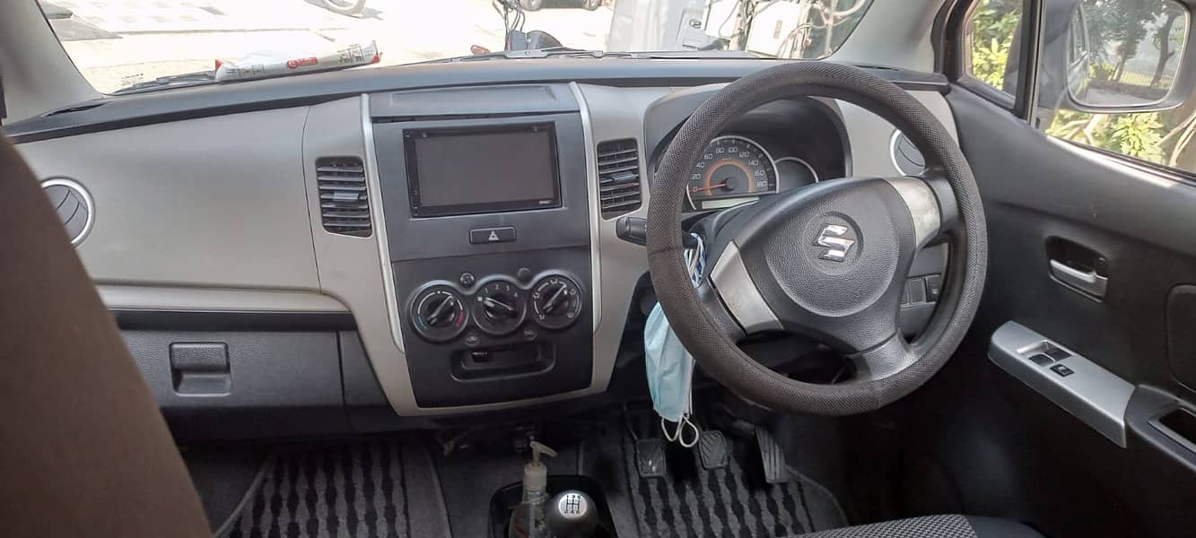 Suzuki Wagon R 2018 for Sale in Lahore 6