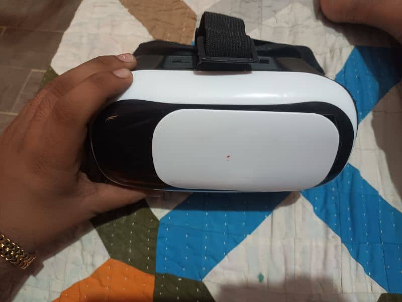 VR Box 4