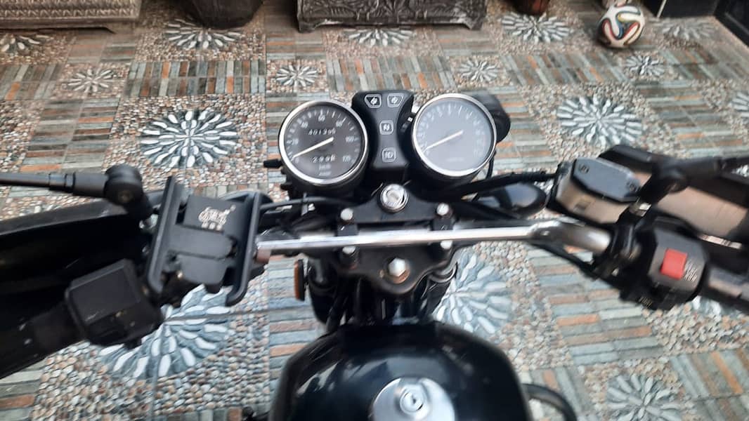 Suzuki GS 150 2021 7