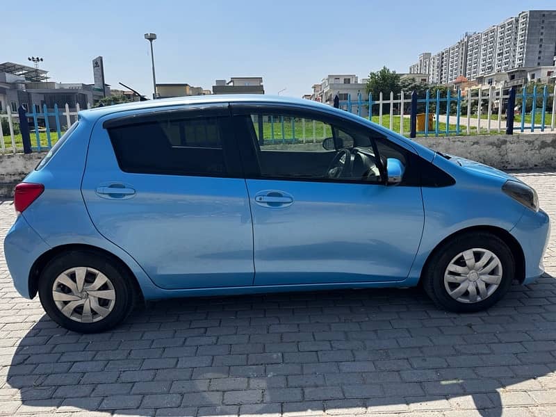 Toyota Vitz 2014 6