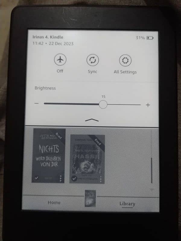 KINDLE PAPER WHITE-Fully Working PAPER White 2