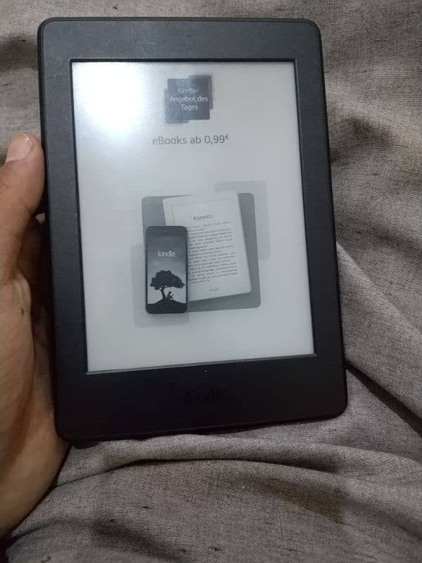 KINDLE PAPER WHITE-Fully Working PAPER White 8