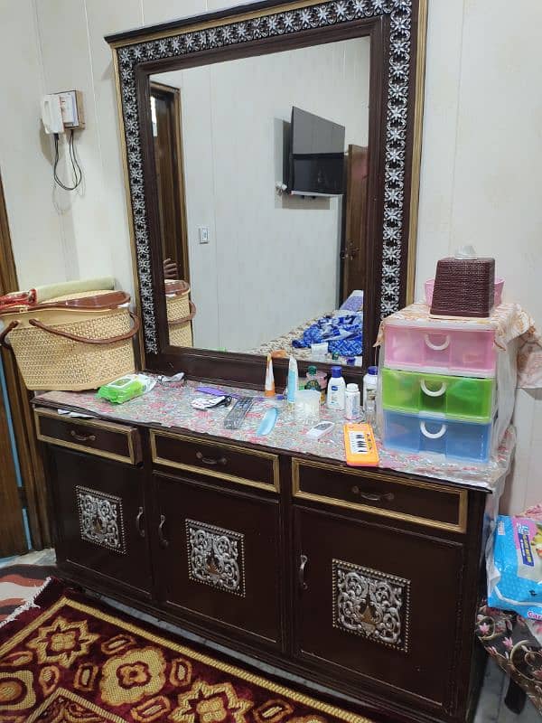 mirror dressing table 0