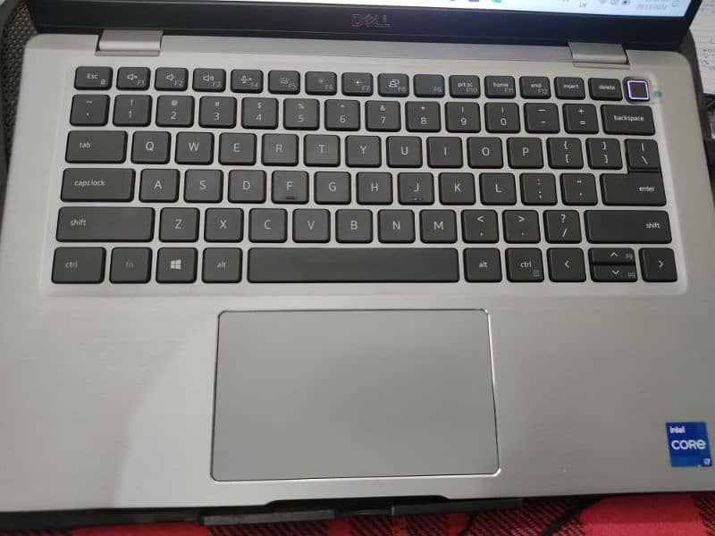 Dell Latitude 7420 i7 11th gen 16gb Ram 256 SSD 0