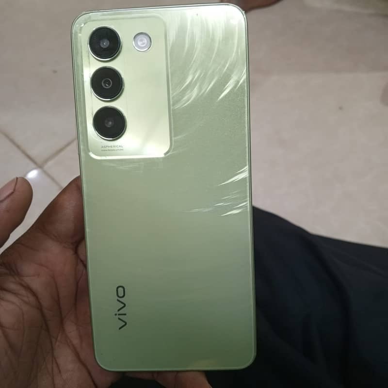 vivo y100 8+8 128 0