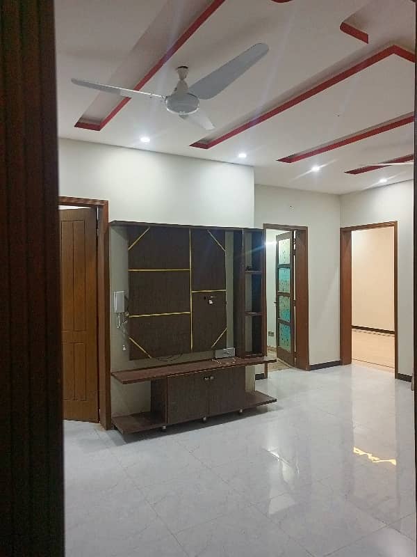 7 MARLA HOUSE/PORTION BOTH  FOR RENT IN CDA SECTOR MPCHS F-17 ISB 0