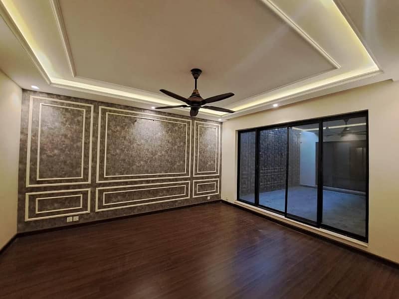 ONE KANAL Bungalow For Rent L-Block DHA Phase 5 7