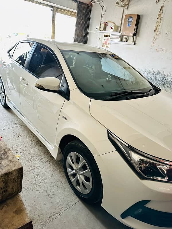 Toyota Corolla GLI 2018 (SPECIAL EDITION) footbari wali 1