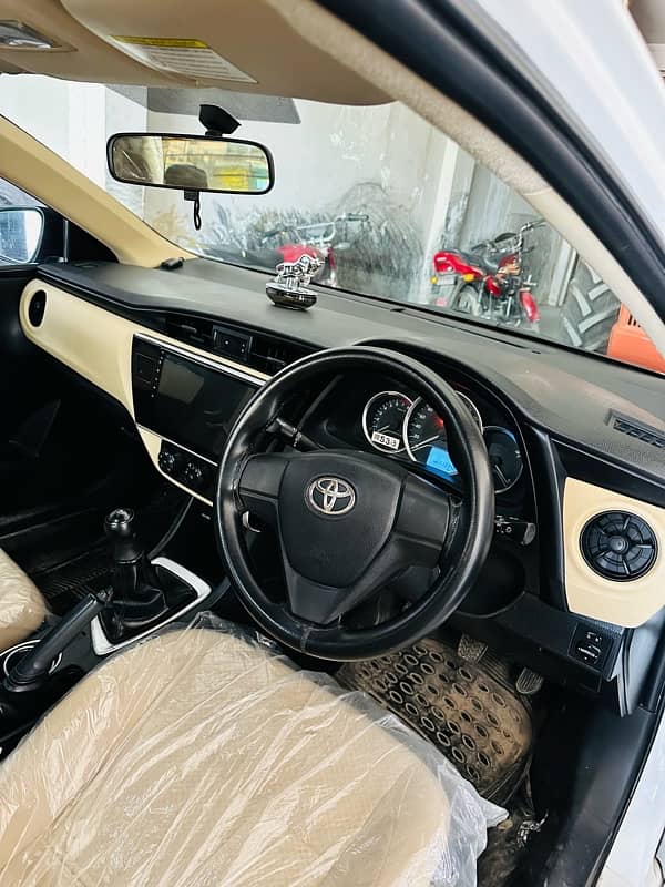 Toyota Corolla GLI 2018 (SPECIAL EDITION) footbari wali 2