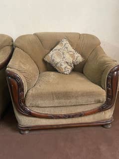 5 seater sofa set neat and clean