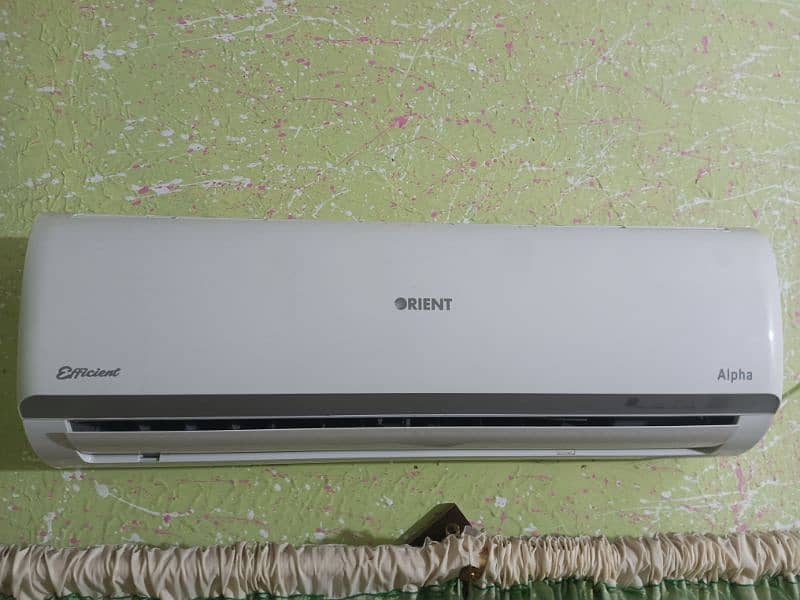 Split AC. Good Condition 1