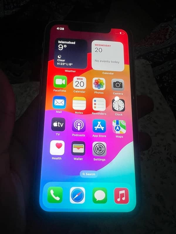 iphone XR 1