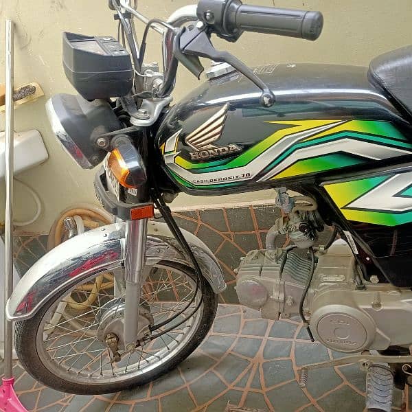 Honda 70 2022 4