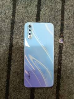 vivo s1   4/128  read disruption                     03106301923 call