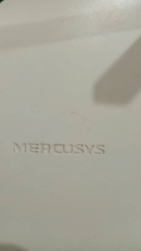 Mercusys300Mbps :MW305R Power:5v===0.6A 1