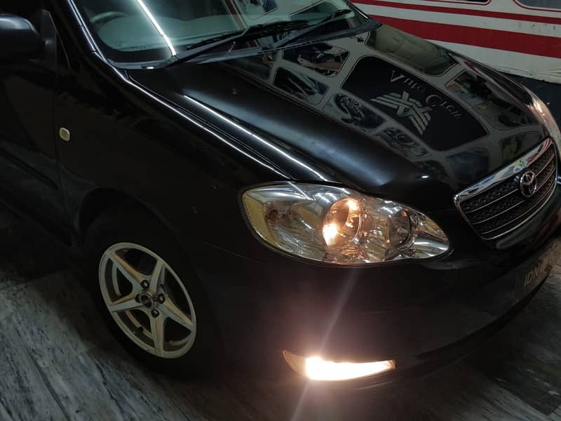 Toyota Corolla Altis 2004 3