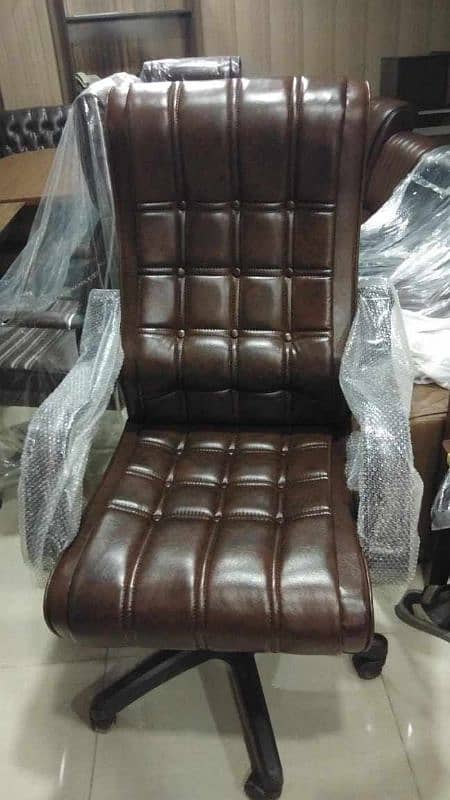 Executive Office Chair/Special Revolving Chair/Boss Chair/Office Chair 2