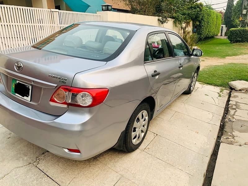 Toyota Corolla GLI 2011 1.3 4