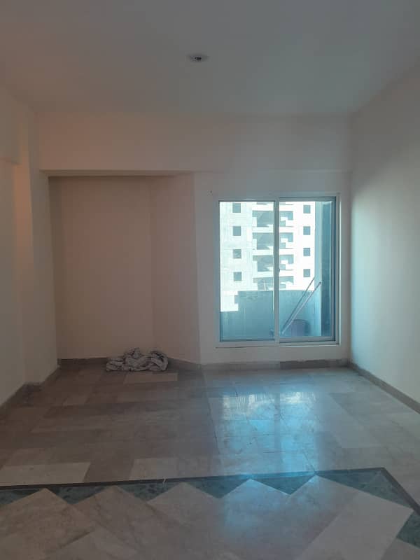 3 Bed Appartment for Rent in E-11/4 2