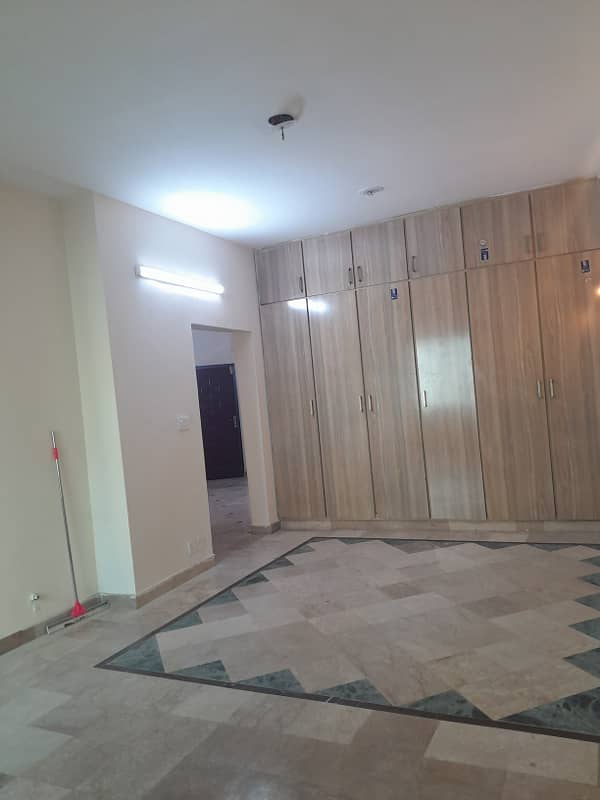 3 Bed Appartment for Rent in E-11/4 3