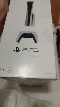 PS5 Slim 1TB UK brand new