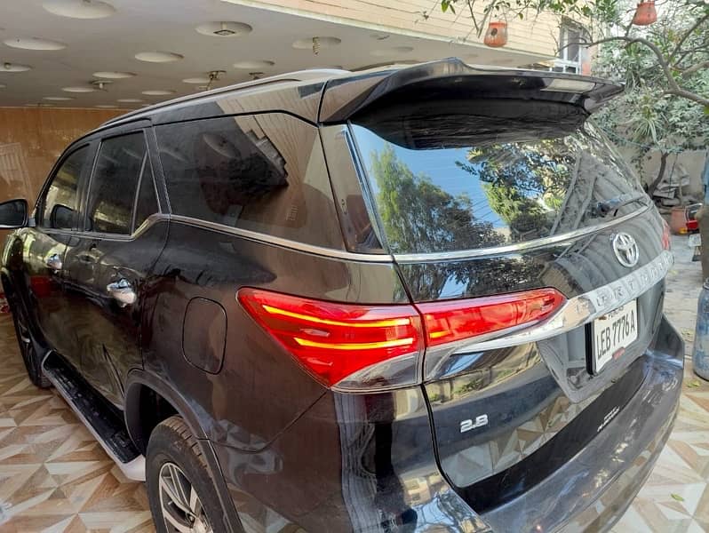 Toyota Fortuner Sigma 2018 12