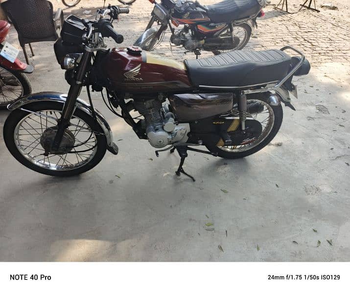 Honda 125 Self 0