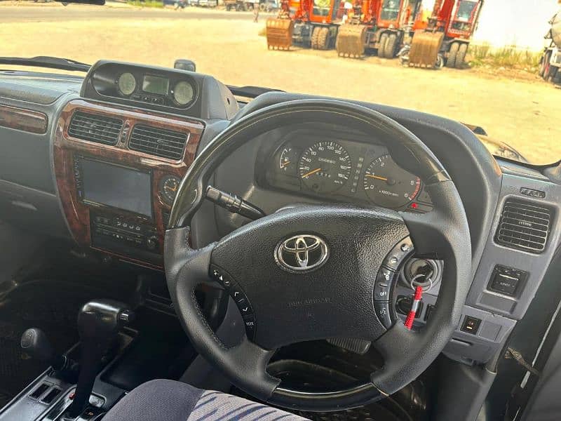 Toyota Prado 2001 6