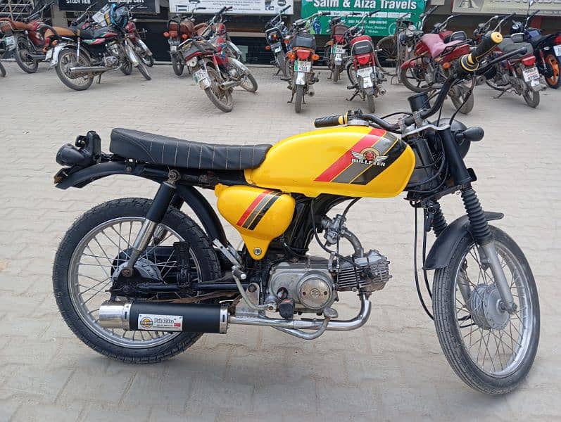 Yamaha Dhoom 4 Stroke Modified Cafe Racer 3