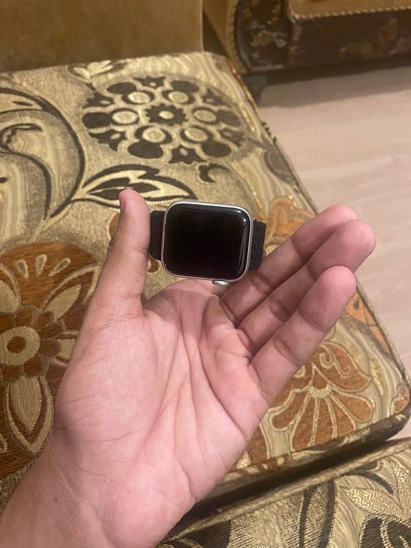 Apple watch Series 5 7