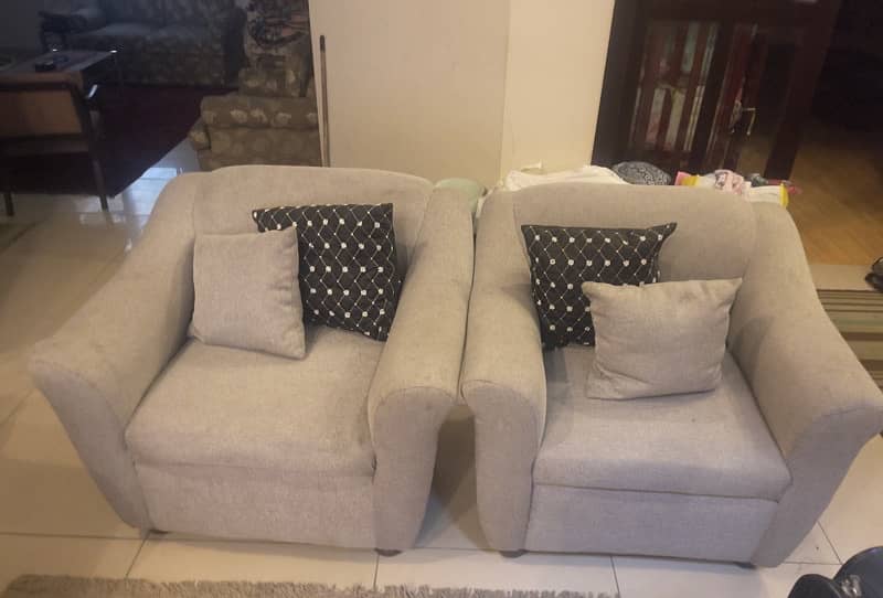 Sofa set 0