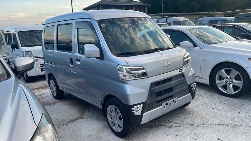 Daihatsu Hijet 2019 Half Cruise 0