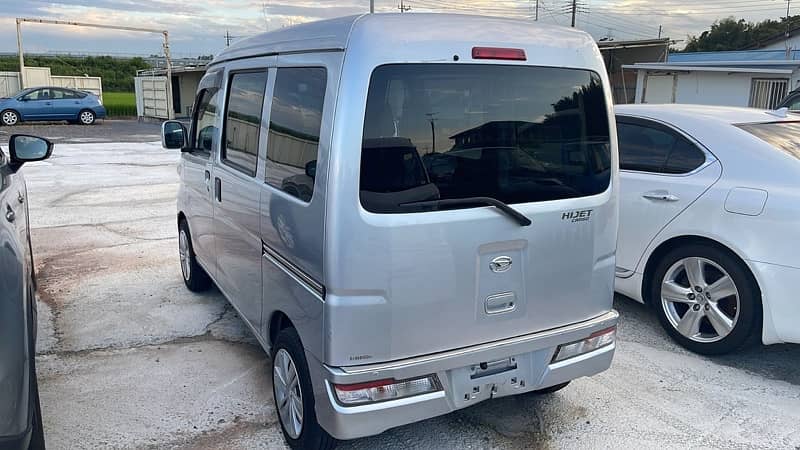 Daihatsu Hijet 2019 Half Cruise 1